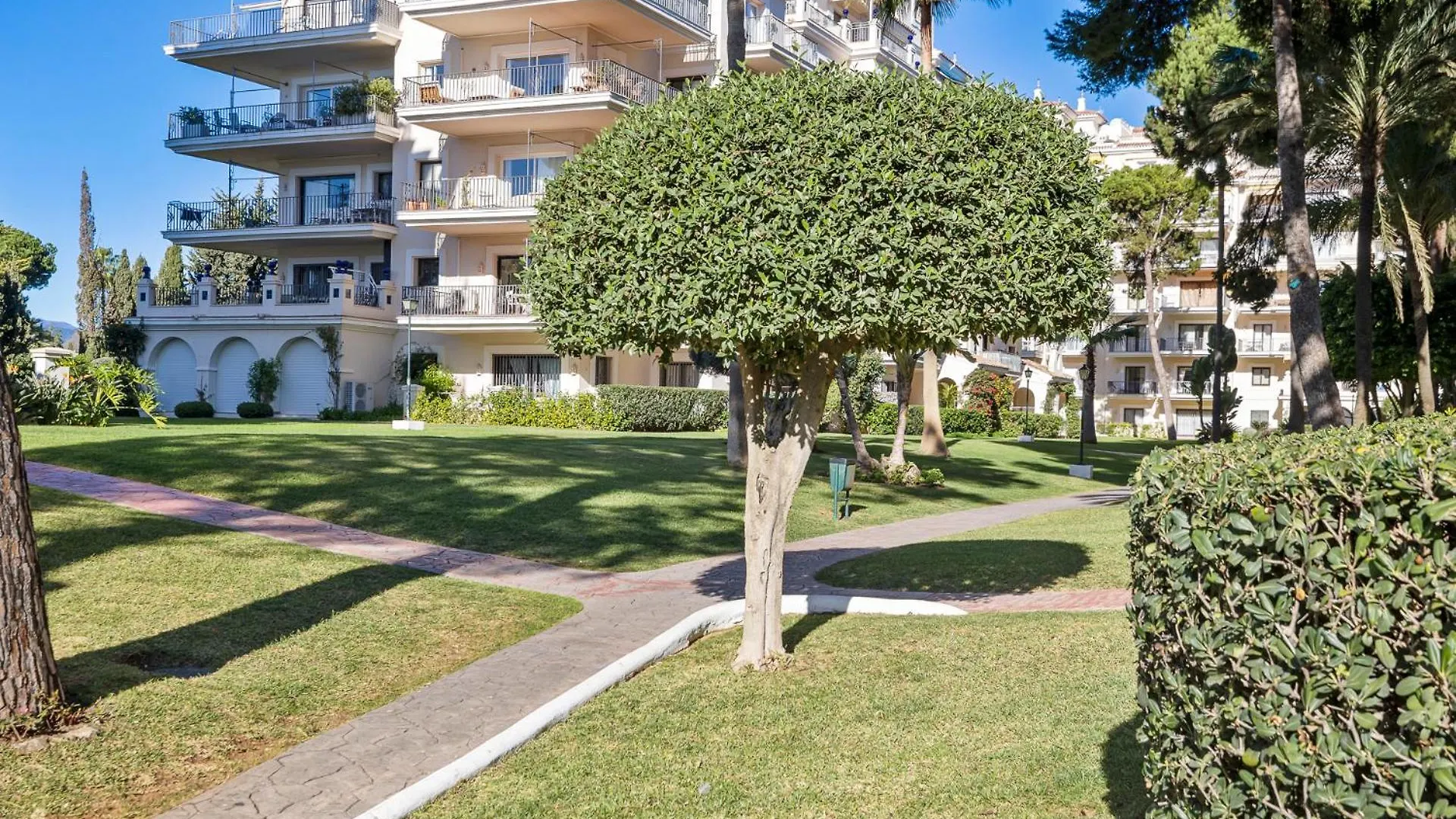 2 Bedroom Apartment, With Sea Views, In Puerto Banus Marbella 0*,  Spain
